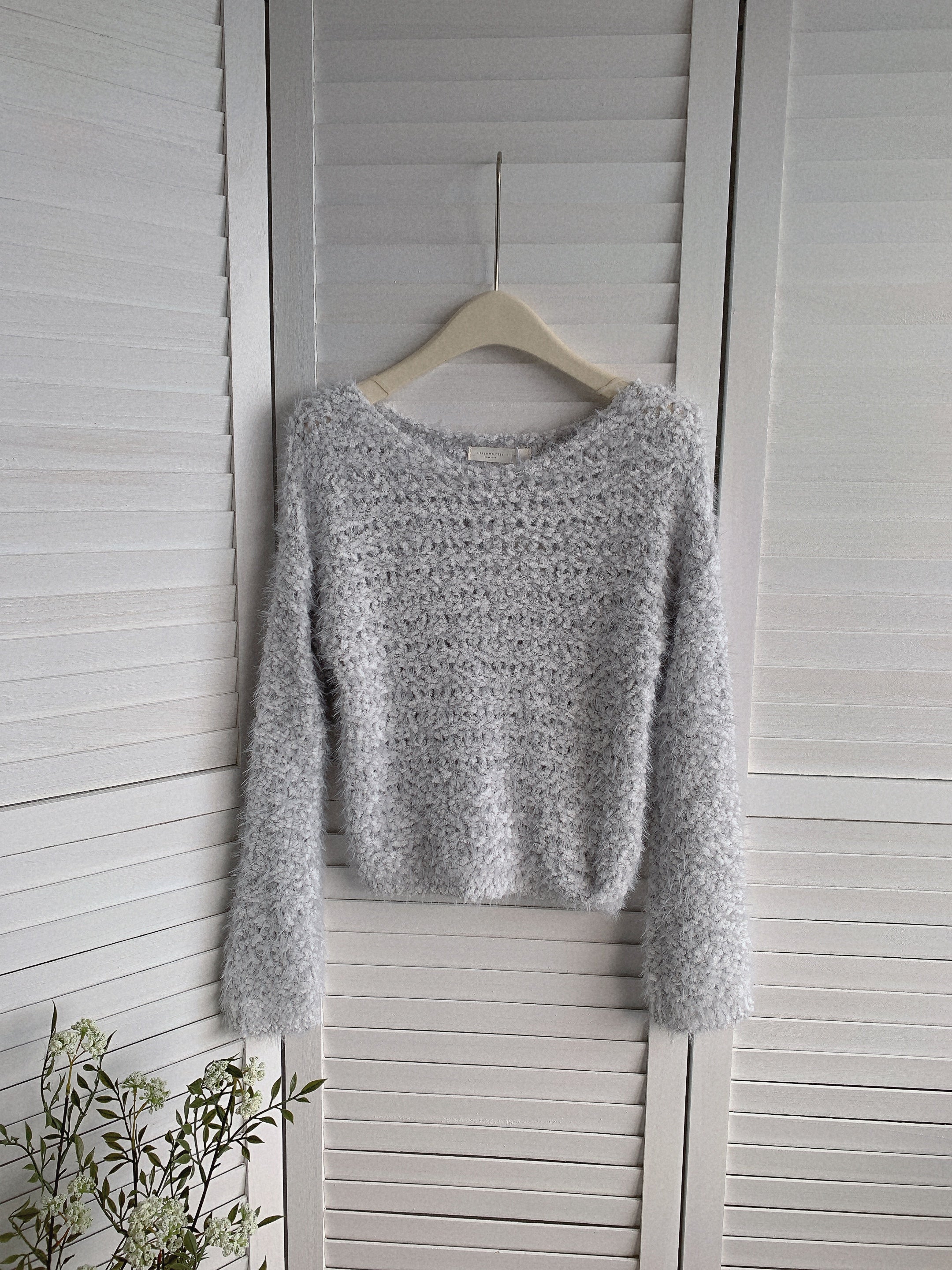 HELLO MILK TEE- 85596 鏤空毛衣