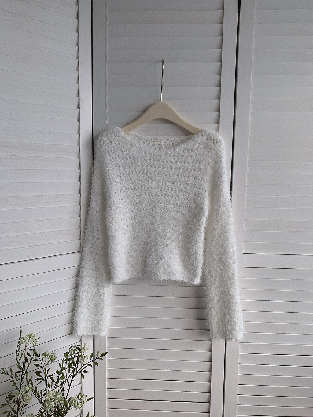 HELLO MILK TEE- 85596 鏤空毛衣