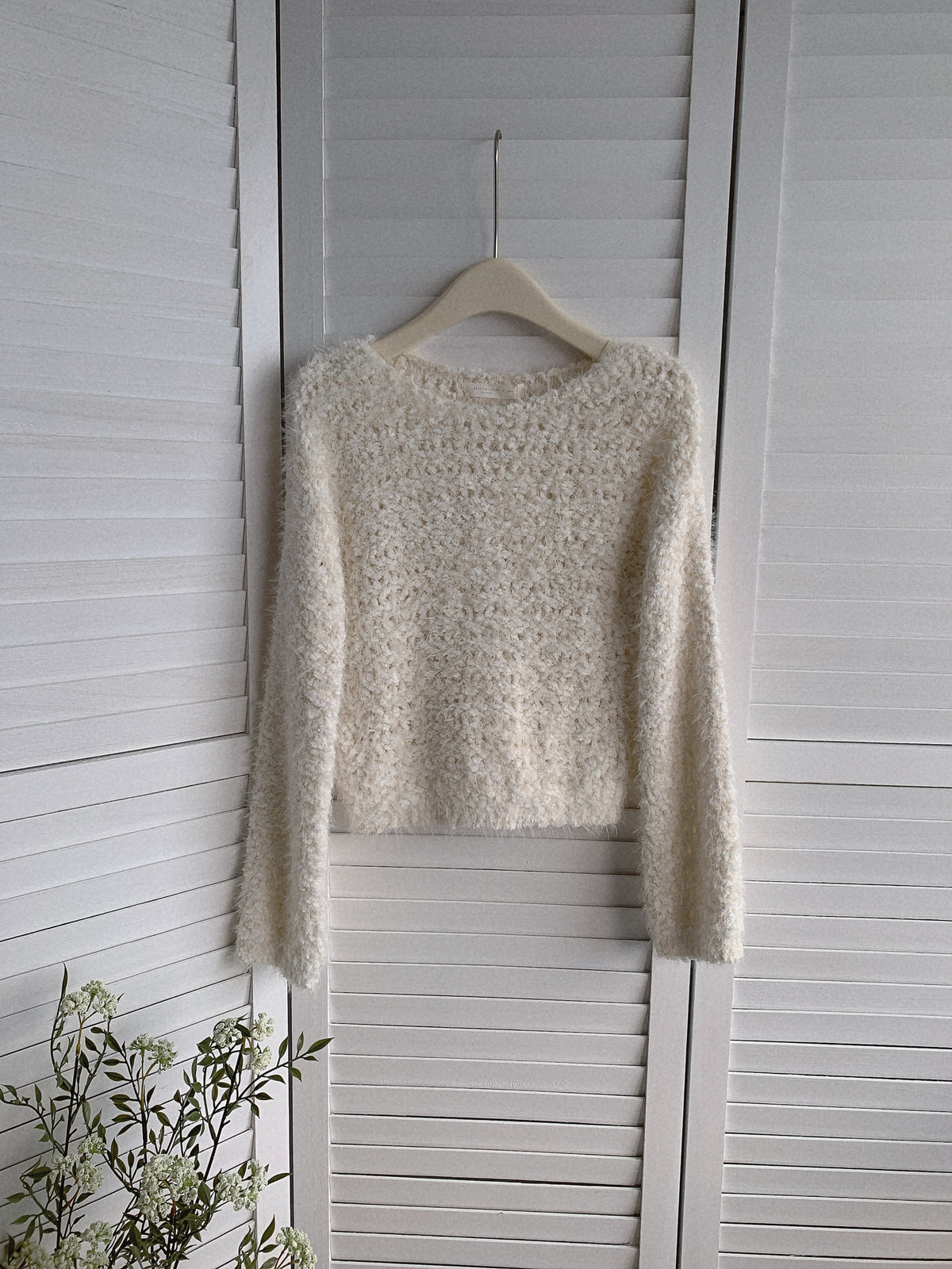 HELLO MILK TEE- 85596 鏤空毛衣