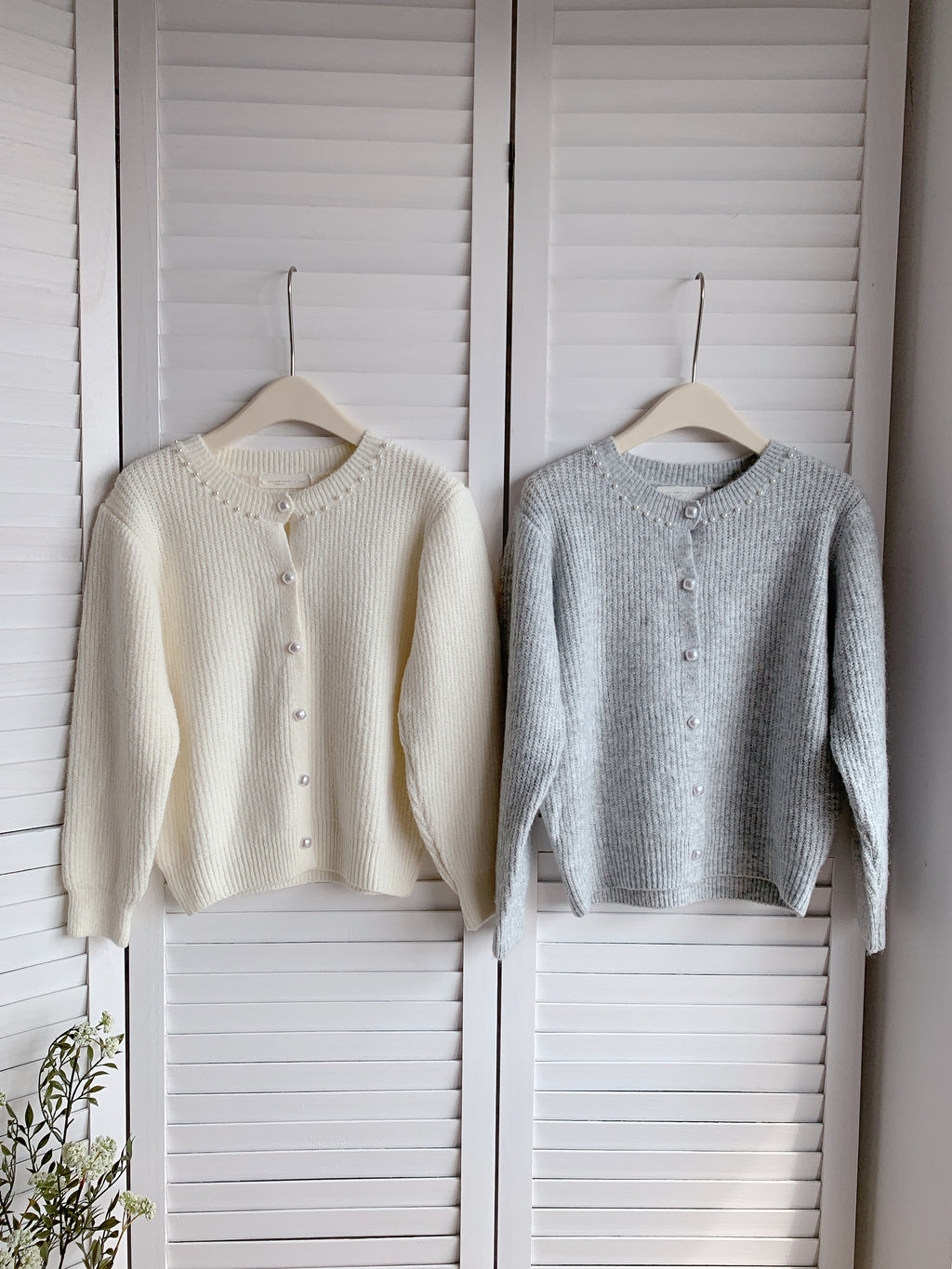 HELLO MILK TEE- 85605 圓領釘珠衫