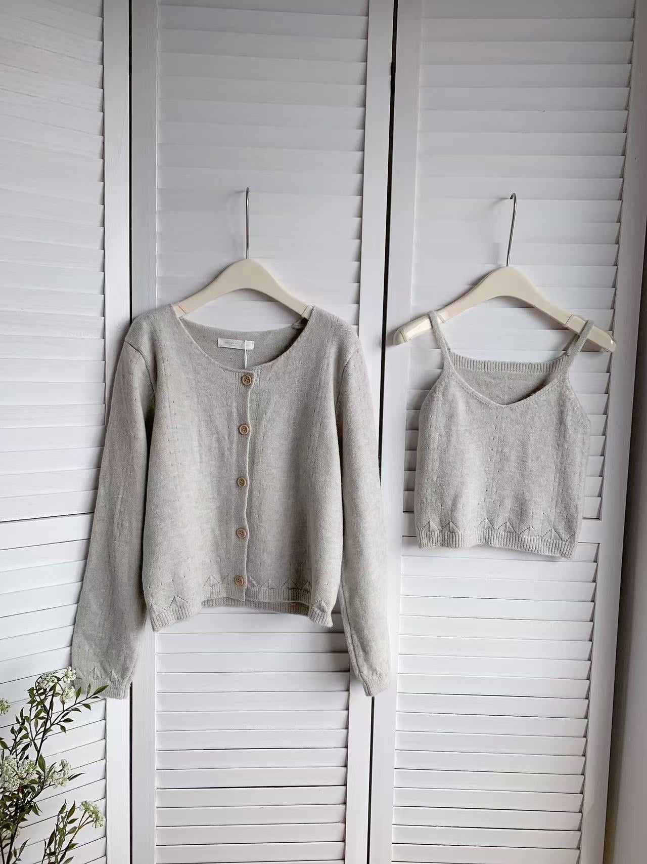 HELLO MILK TEE- 85579 針織套裝