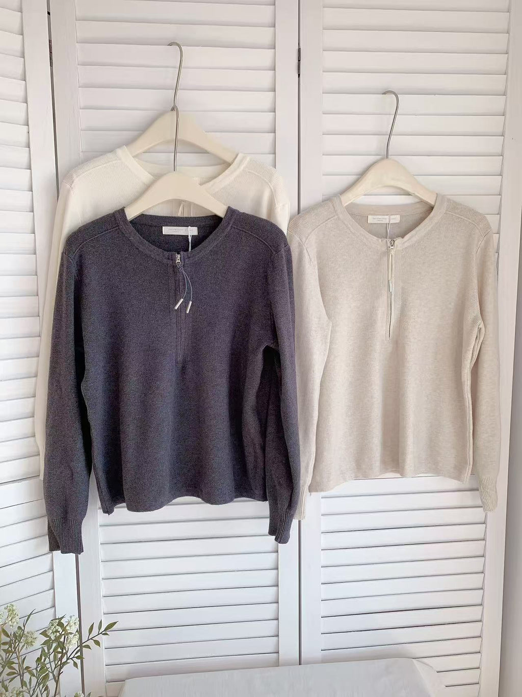 HELLO MILK TEE- 85586 拉鏈針織衫