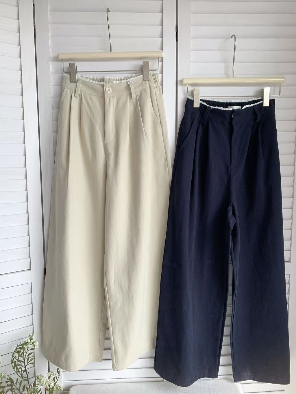 HELLO MILK TEE- 85521 花邊褲子