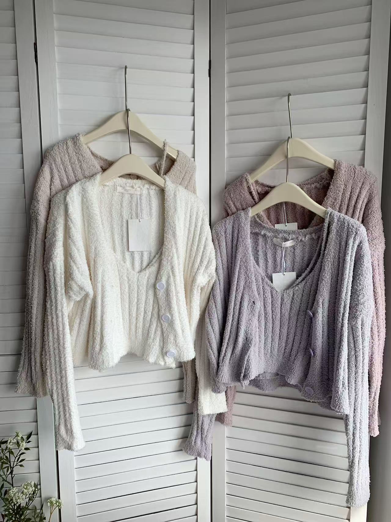 HELLO MILK TEE- 85562 針織兩件套