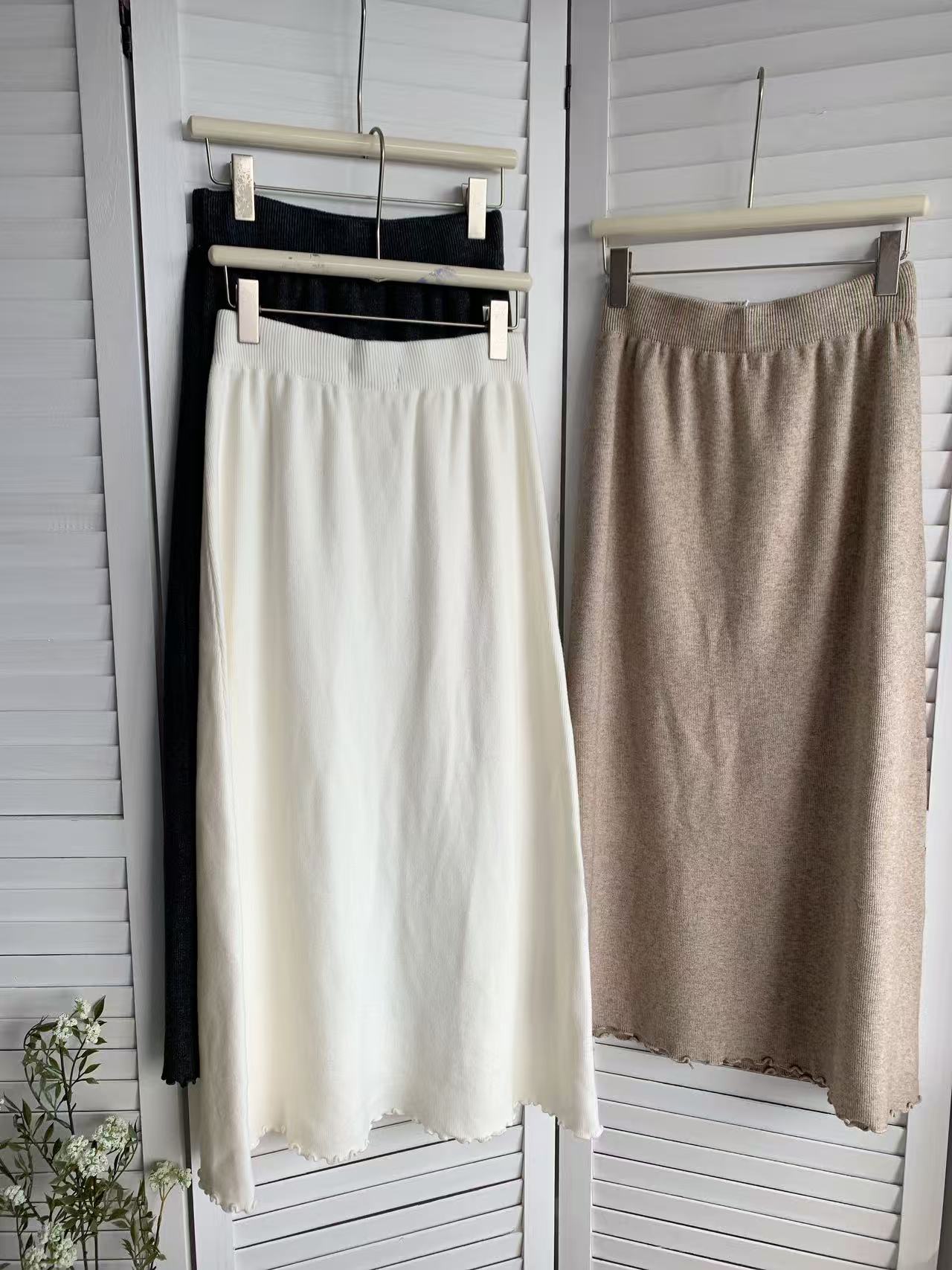 HELLO MILK TEE- 85657 卷邊半裙