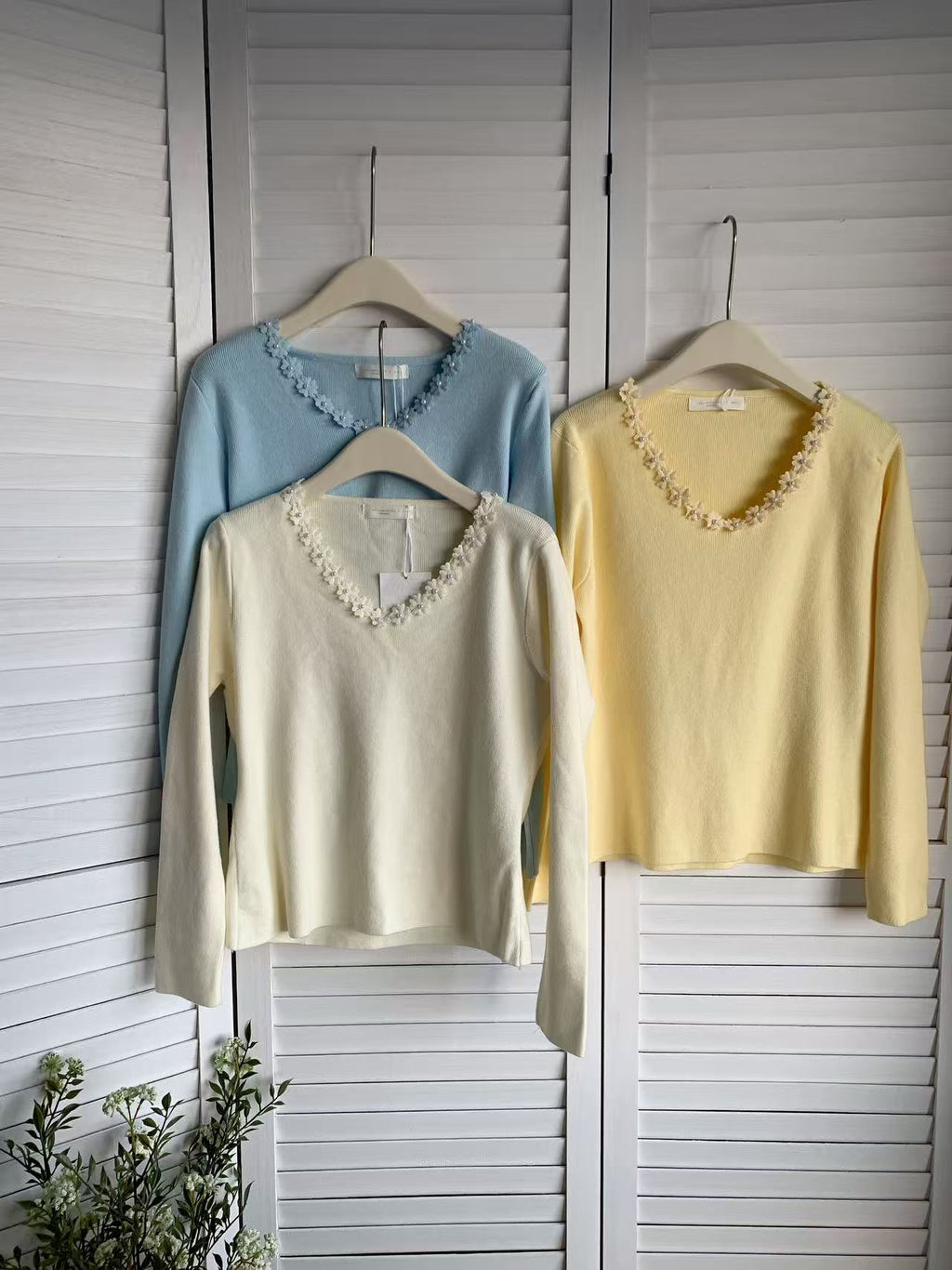 HELLO MILK TEE- 85624 花朵上衣