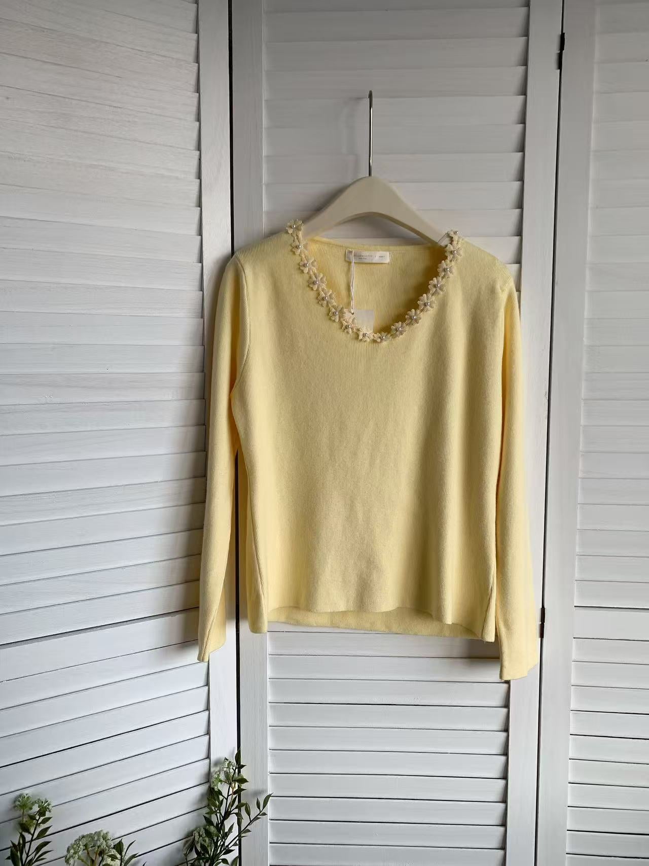 HELLO MILK TEE- 85624 花朵上衣