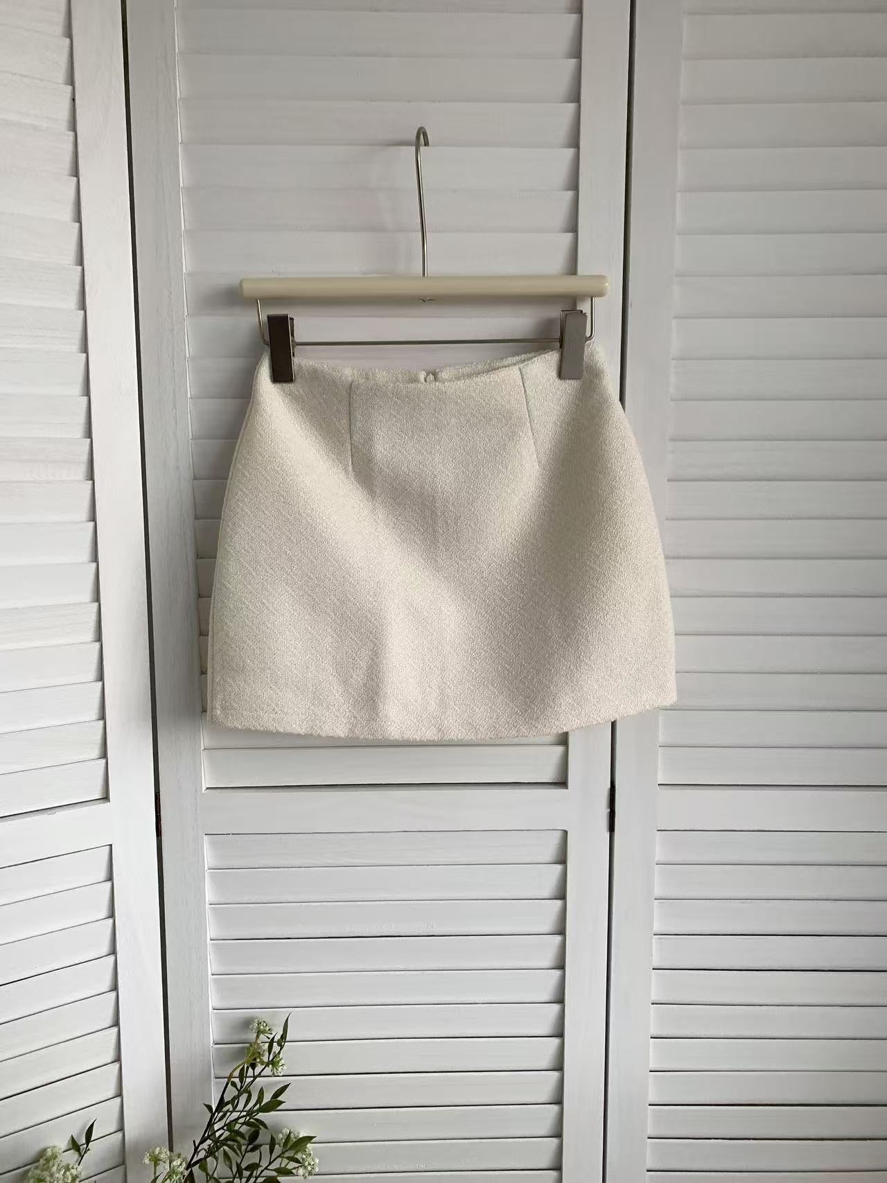 HELLO MILK TEE- 85660 小香風短裙