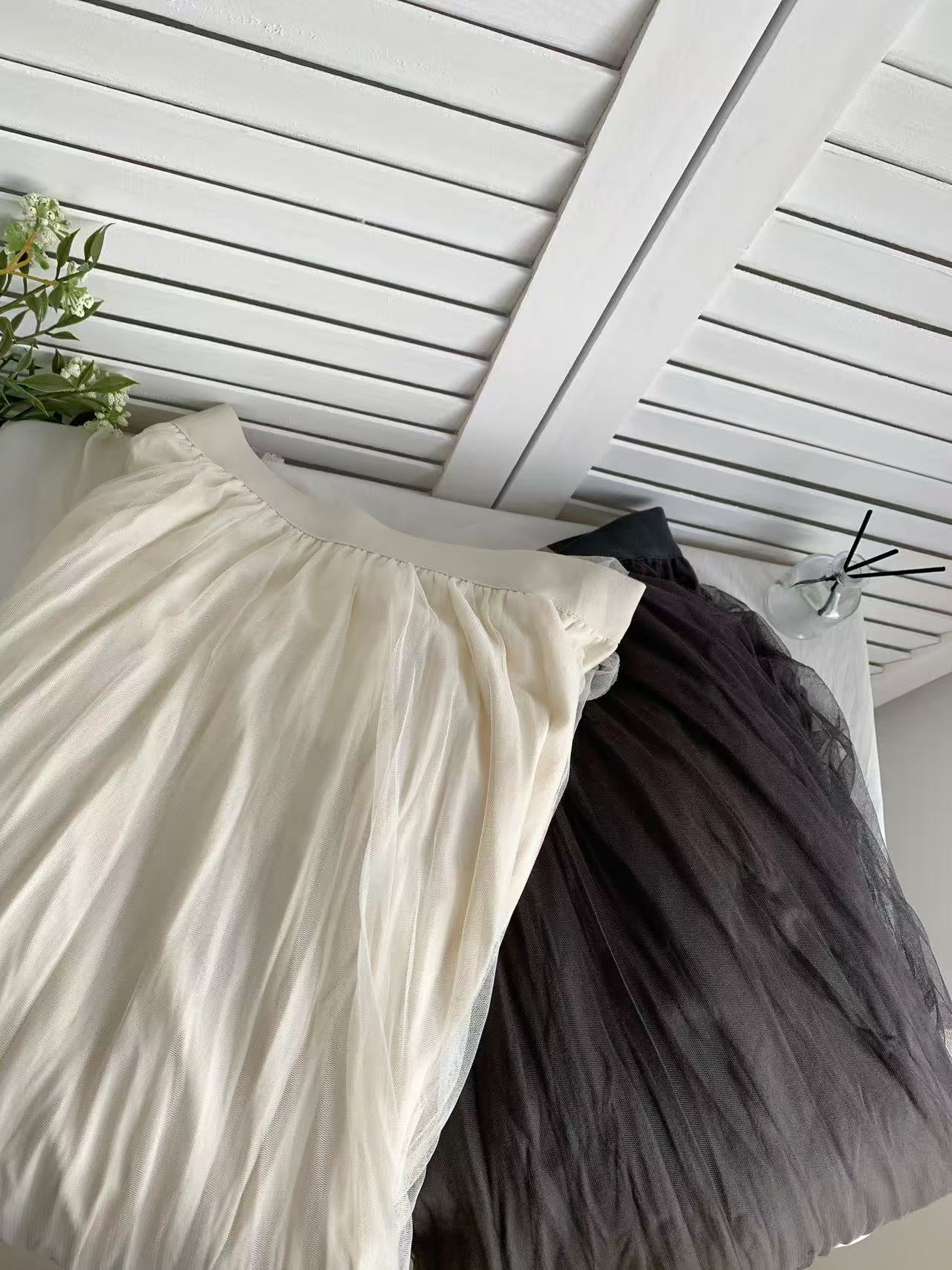 HELLO MILK TEE- 85545 兩面穿半裙