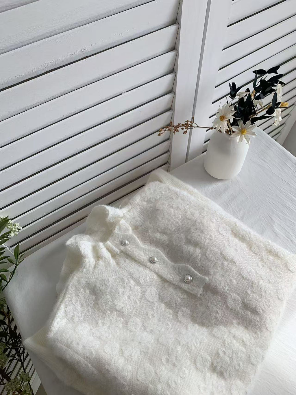 HELLO MILK TEE- 85599 花邊領小衫