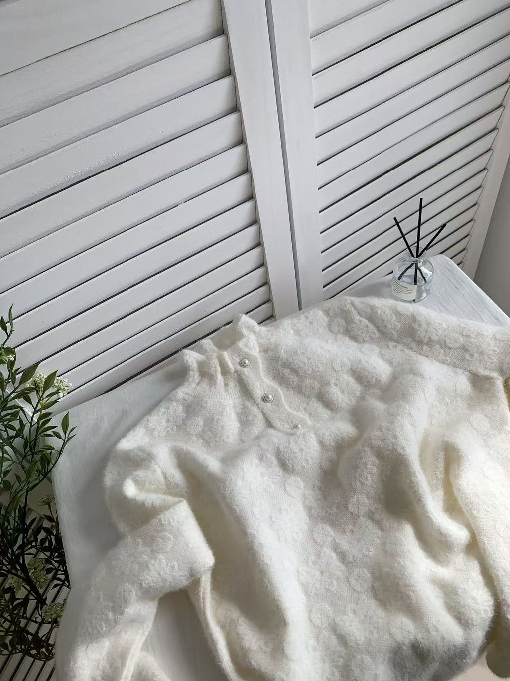 HELLO MILK TEE- 85599 花邊領小衫