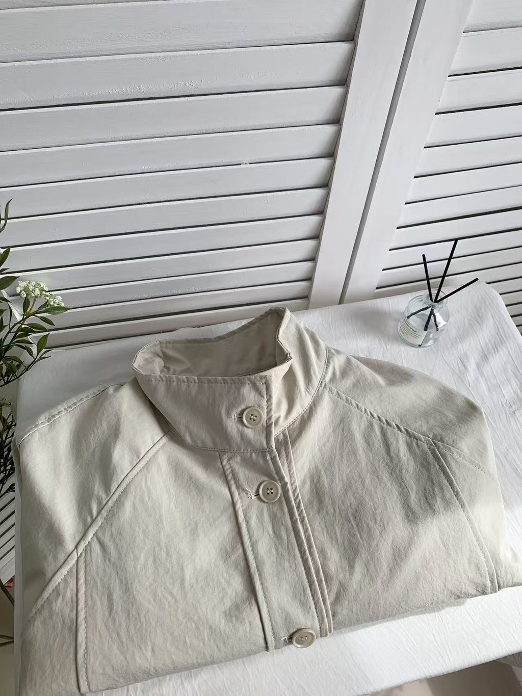 HELLO MILK TEE- 85522 風衣外套