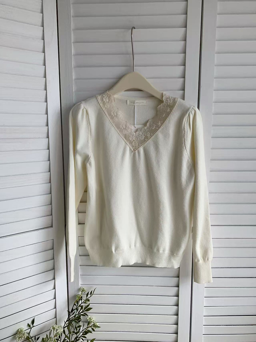 HELLO MILK TEE- 85626 花邊領上衣