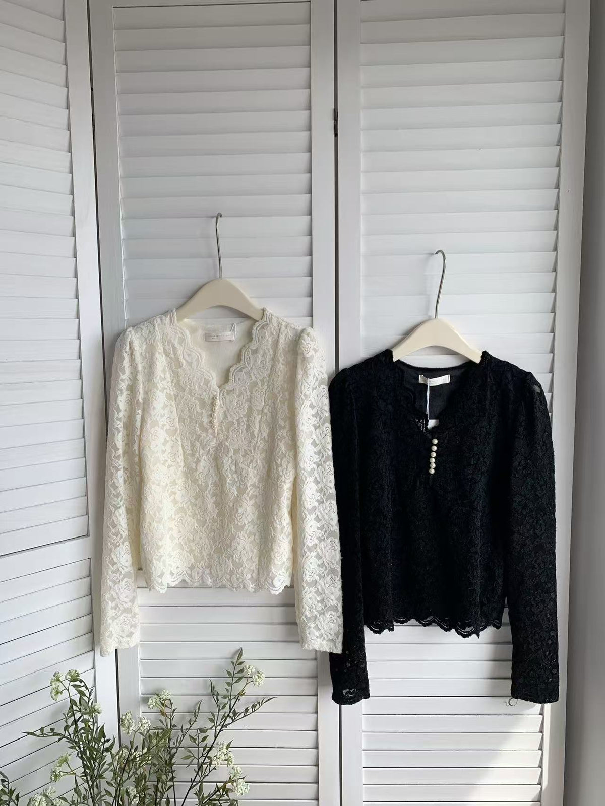 HELLO MILK TEE- 85628 蕾絲上衣