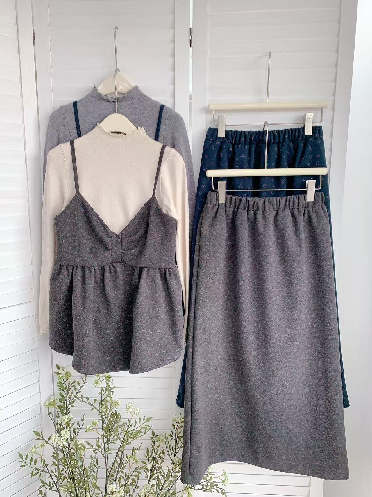 HELLO MILK TEE- 85645 呢子套裝