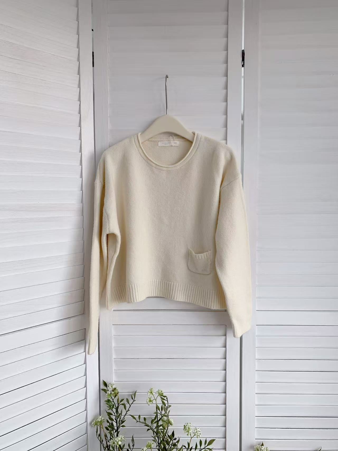 HELLO MILK TEE- 85682 卷邊上衣