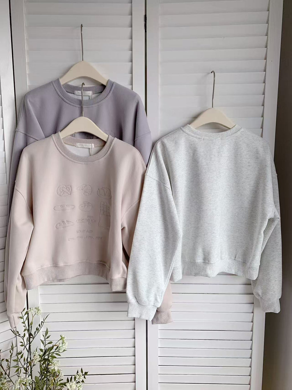 HELLO MILK TEE- 85683 短款衛衣