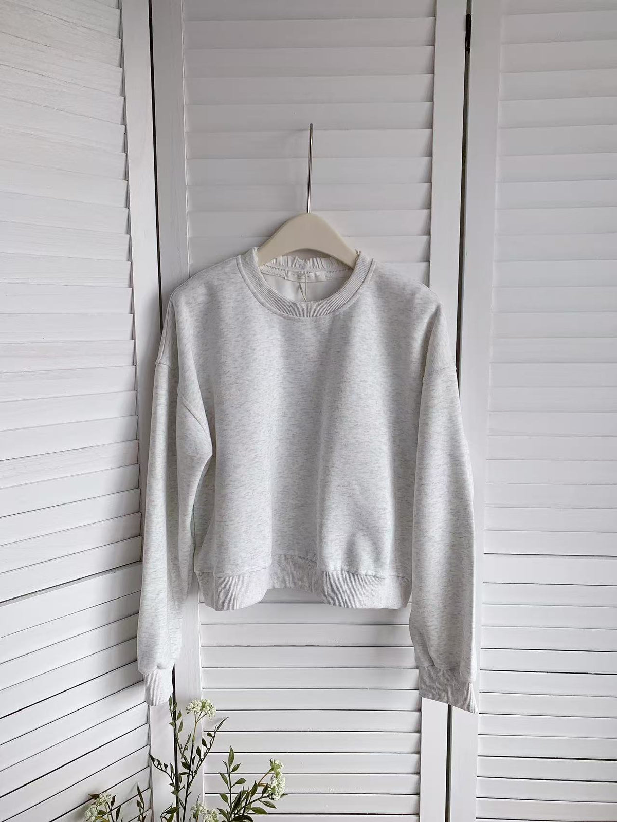 HELLO MILK TEE- 85685 圓領衛衣