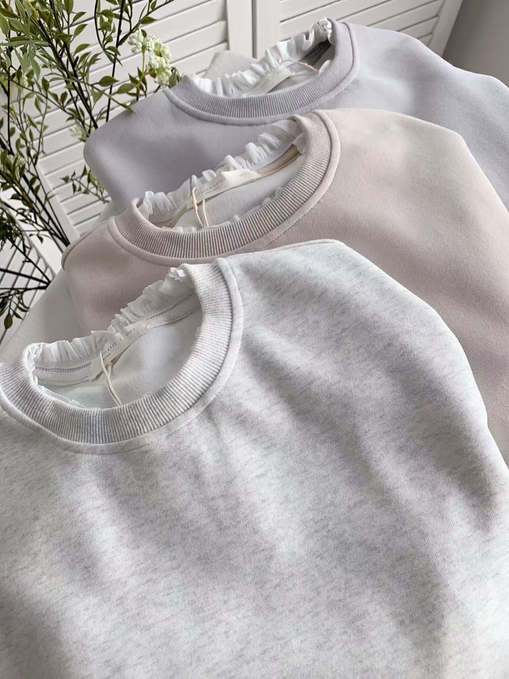 HELLO MILK TEE- 85685 圓領衛衣