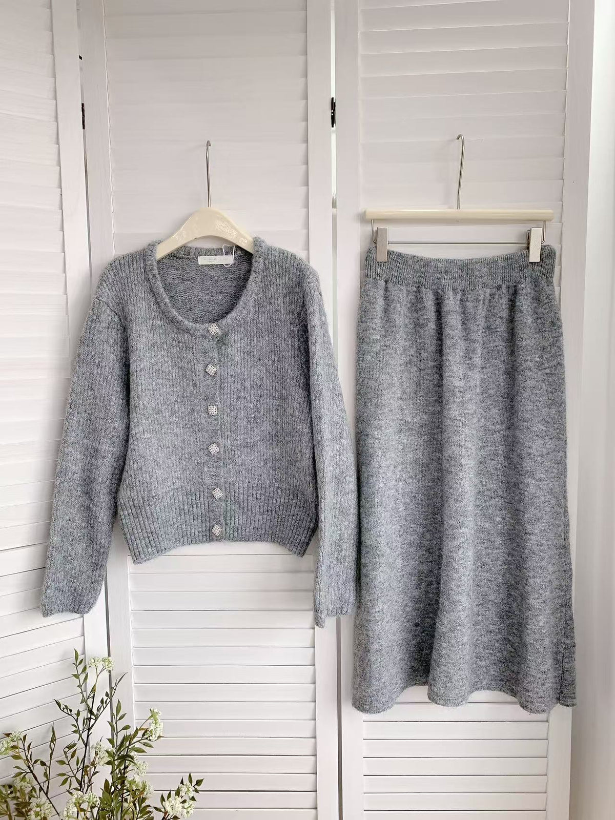 HELLO MILK TEE- 85648 圓領套裝