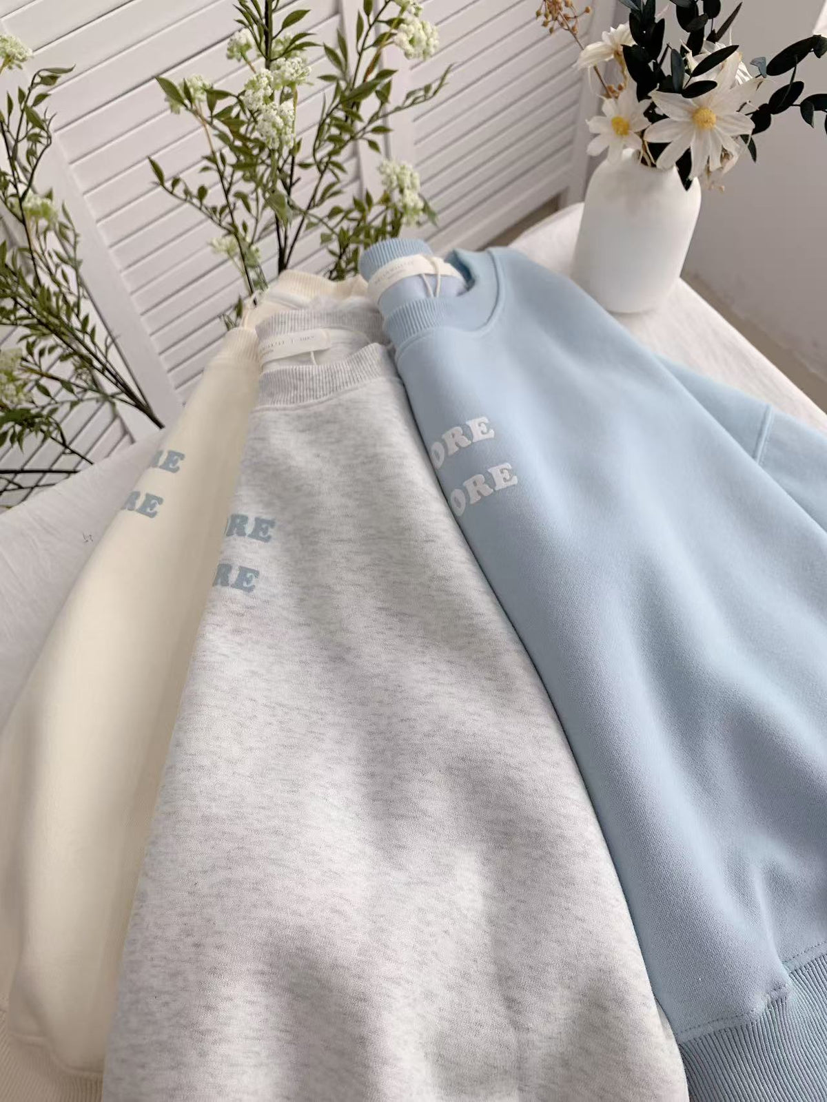 HELLO MILK TEE- 85678 圓領衛衣