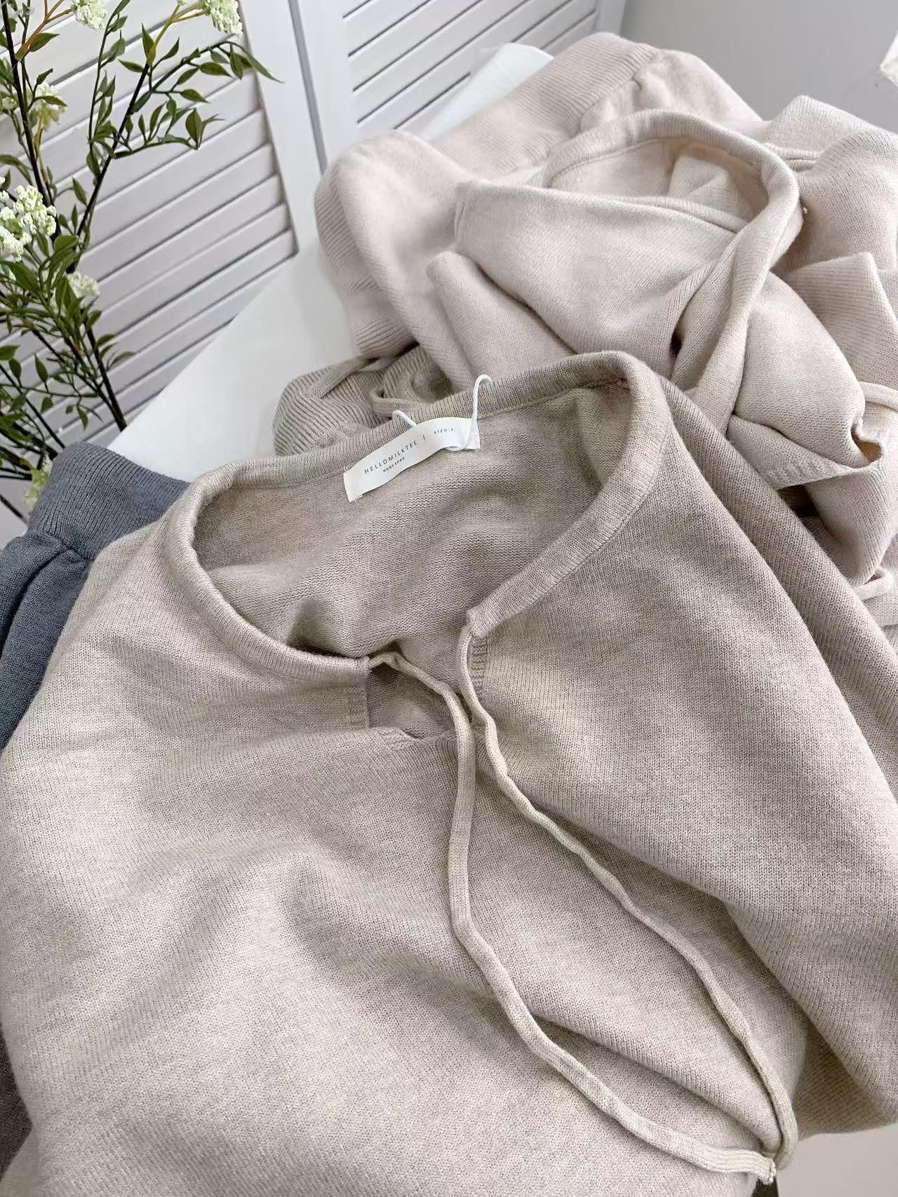 HELLO MILK TEE- 85561 休閒套裝