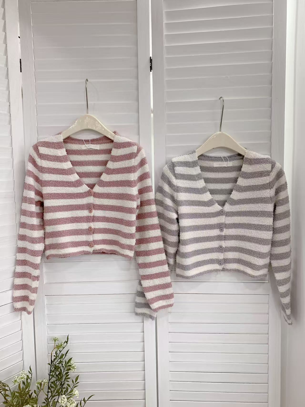 HELLO MILK TEE- 85651 條紋上衣