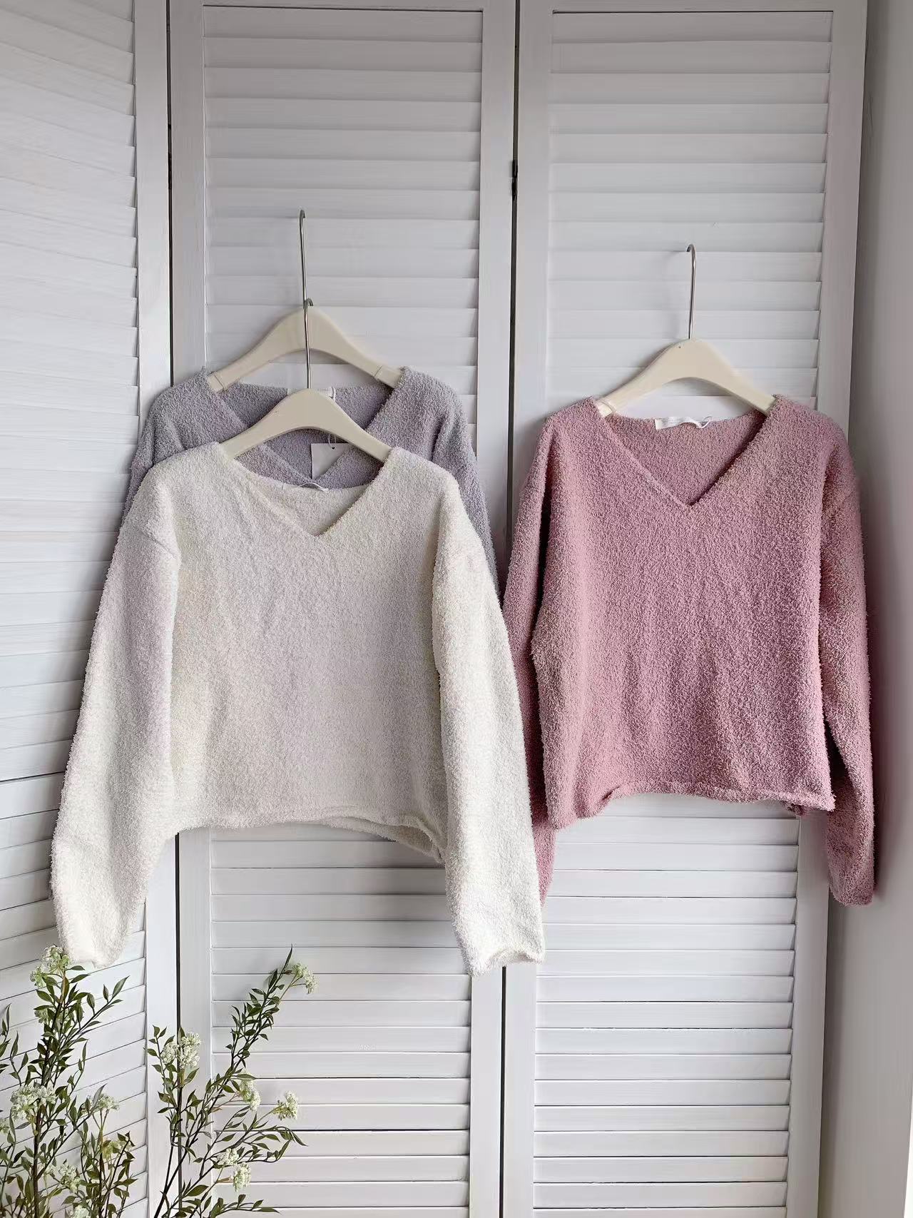 HELLO MILK TEE- 85655 毛絨上衣