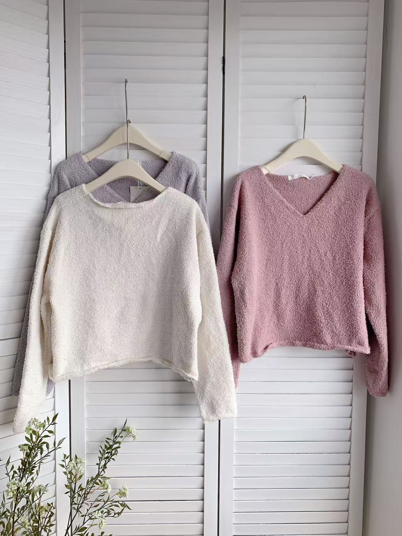 HELLO MILK TEE- 85655 毛絨上衣