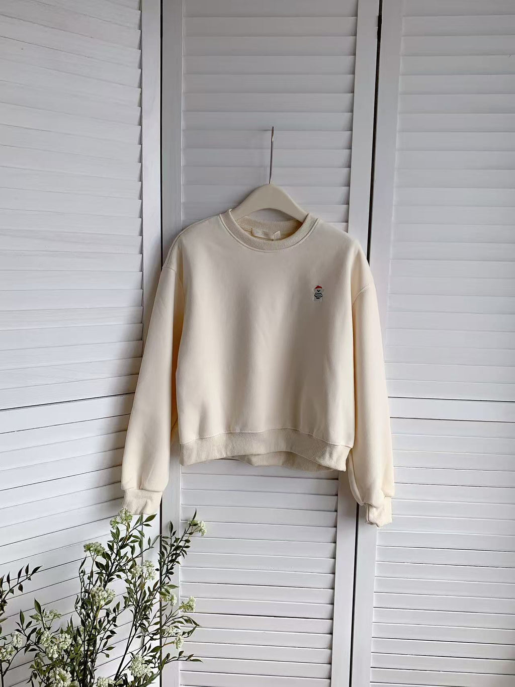 HELLO MILK TEE- 85693 短款衛衣