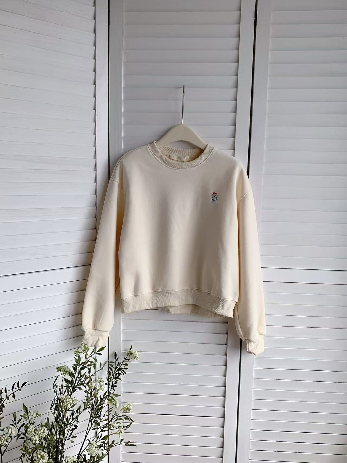 HELLO MILK TEE- 85693 短款衛衣