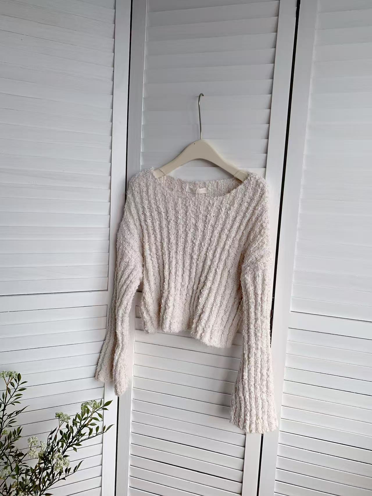 HELLO MILK TEE- 85699 圓領毛衣