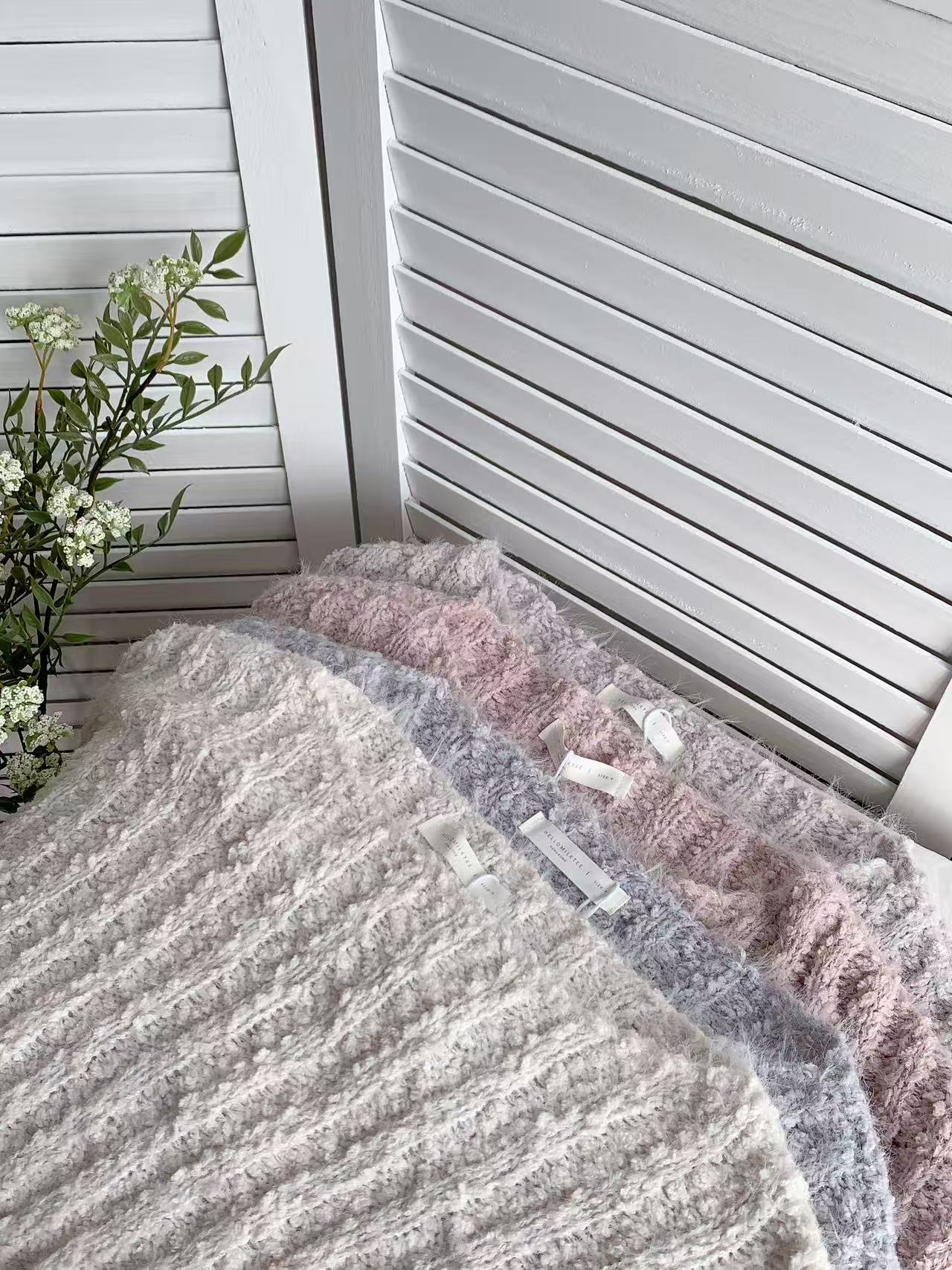 HELLO MILK TEE- 85699 圓領毛衣