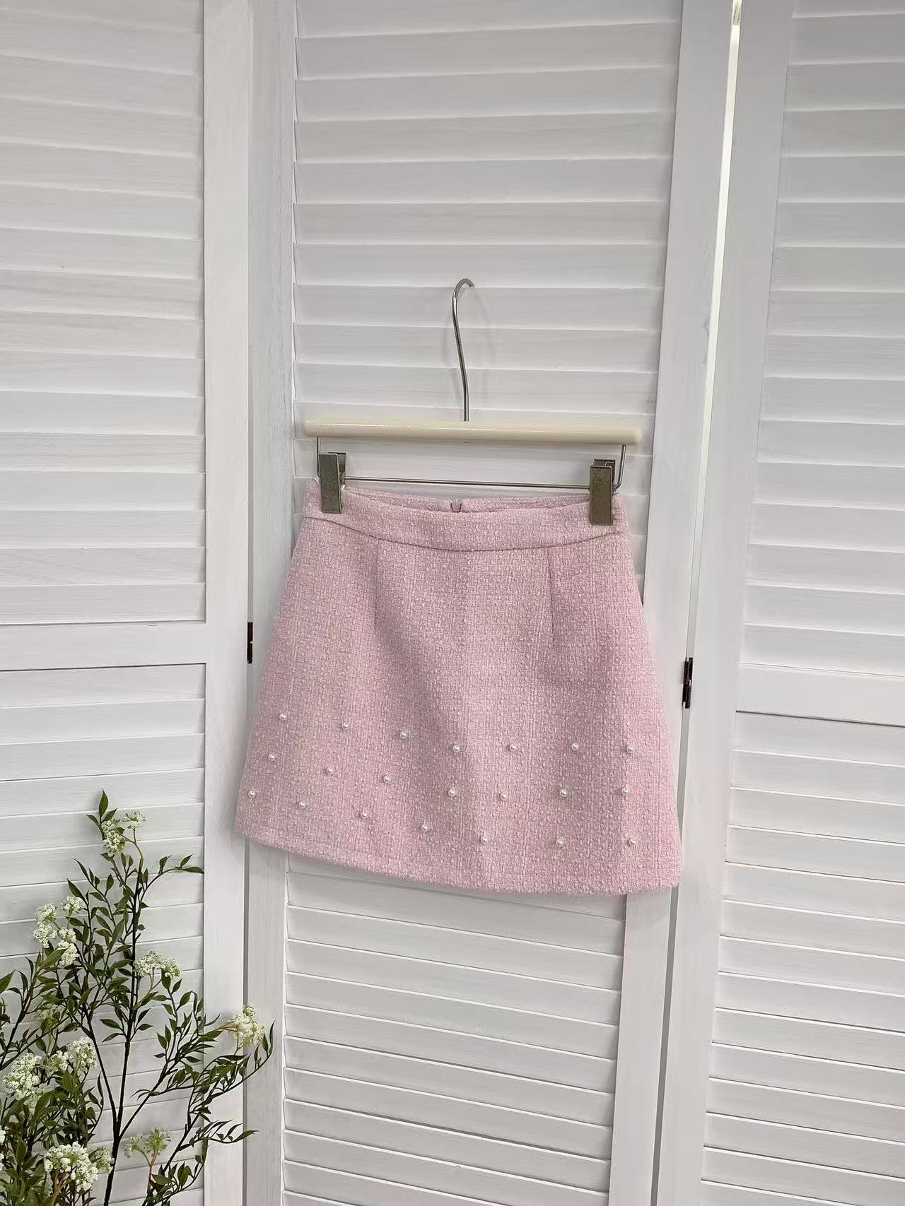 HELLO MILK TEE- 85658 釘珠半裙