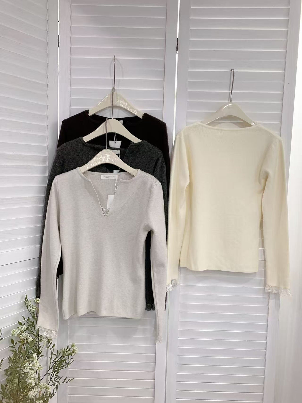 HELLO MILK TEE- 85583 蕾絲邊打底