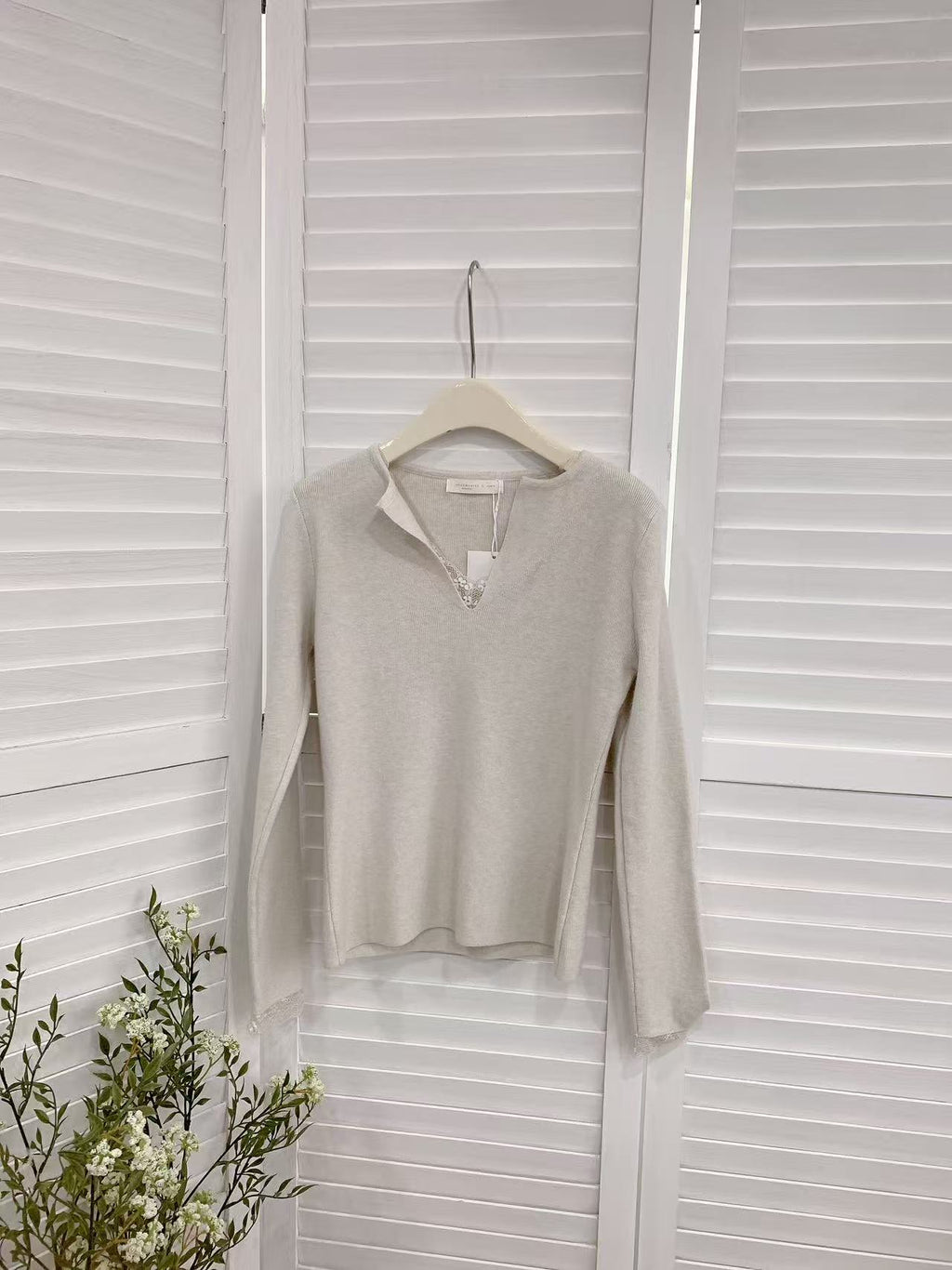 HELLO MILK TEE- 85583 蕾絲邊打底