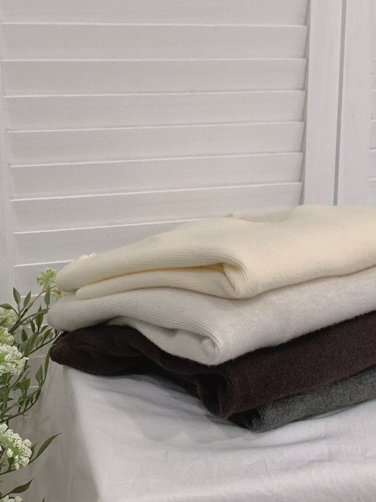 HELLO MILK TEE- 85583 蕾絲邊打底