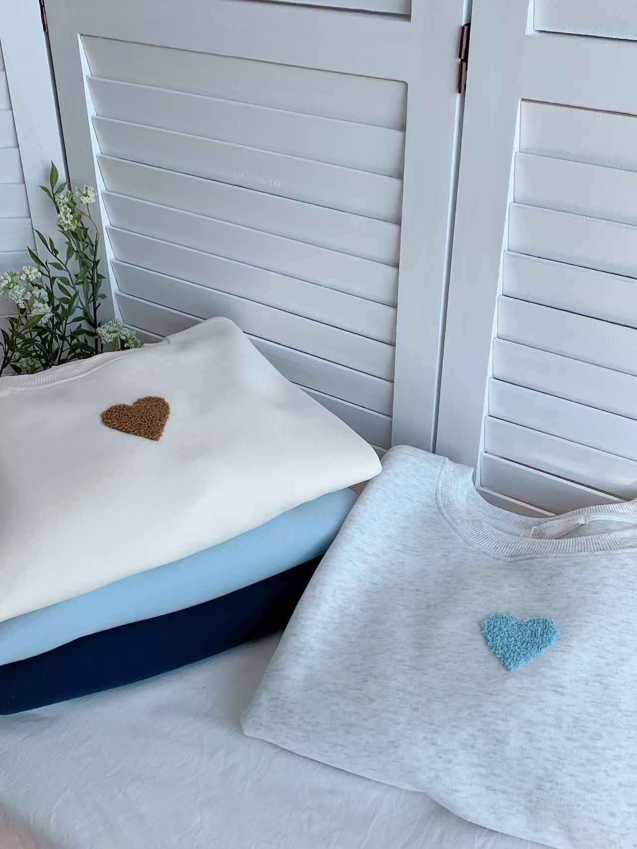 HELLO MILK TEE- 85679 套頭衛衣