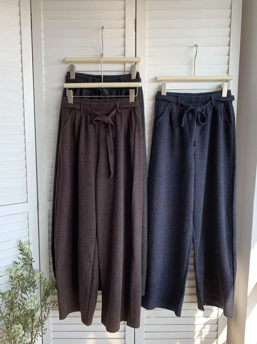 HELLO MILK TEE- 85611 毛呢長褲