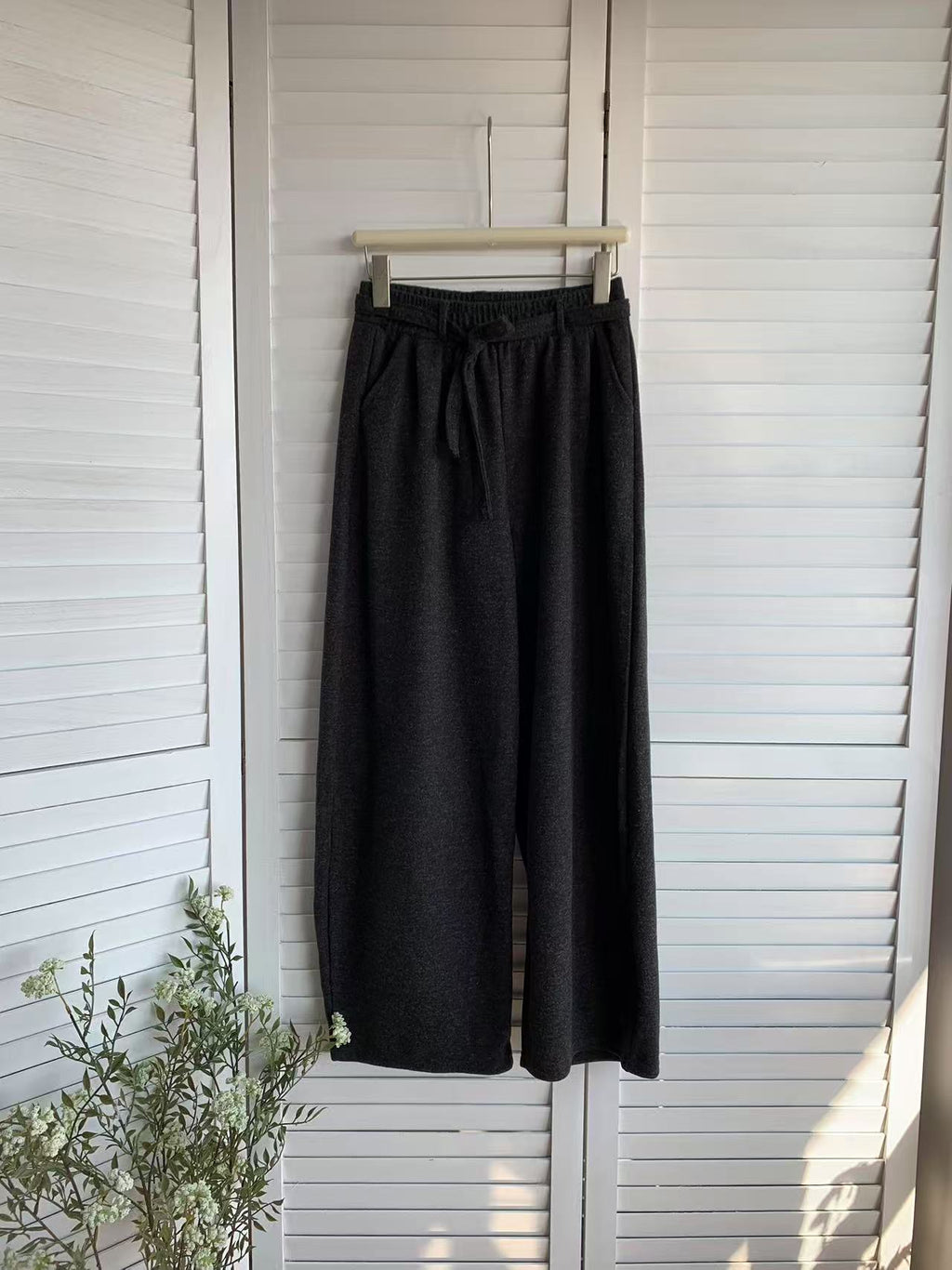 HELLO MILK TEE- 85611 毛呢長褲