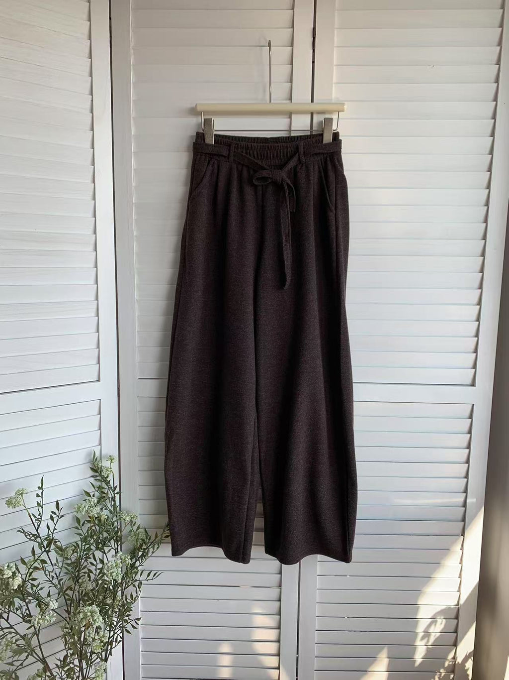 HELLO MILK TEE- 85611 毛呢長褲