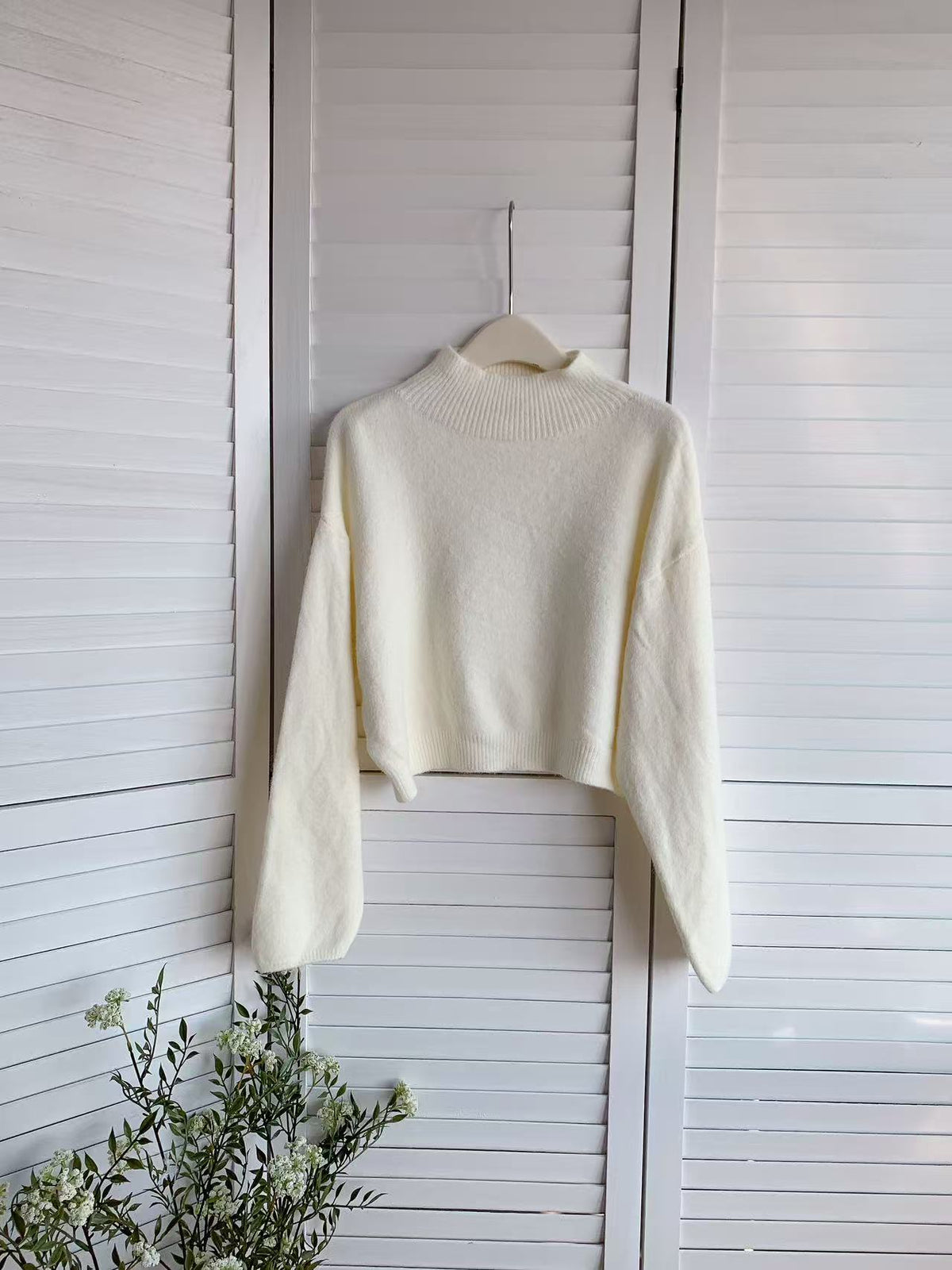 HELLO MILK TEE- 85732  限時特價！萬能款百搭上衣現在只要 $89 / 件！