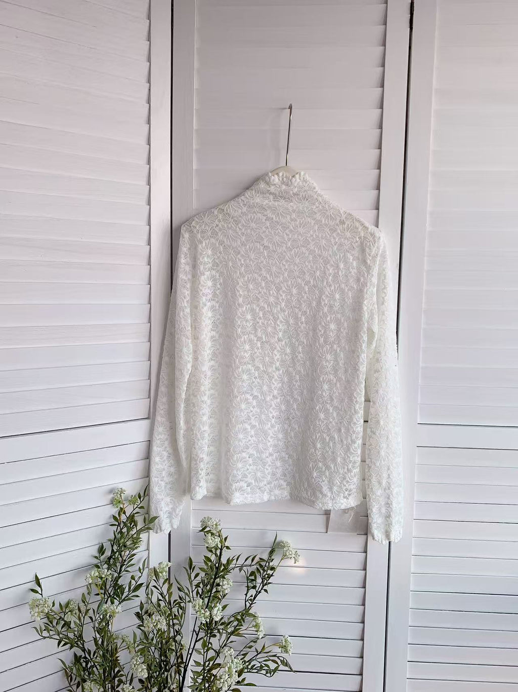 HELLO MILK TEE- 85705 蕾絲上衣