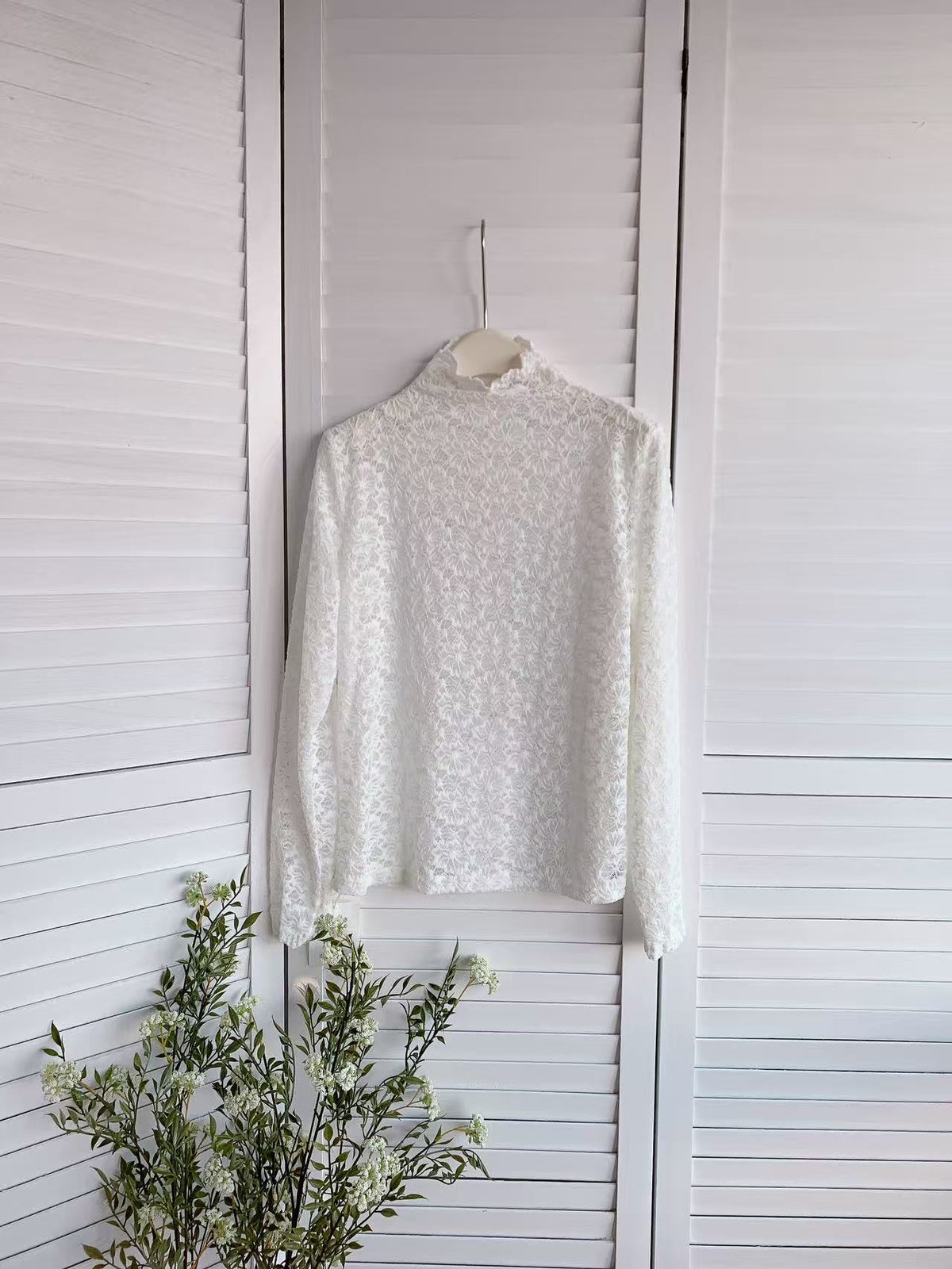 HELLO MILK TEE- 85705 蕾絲上衣