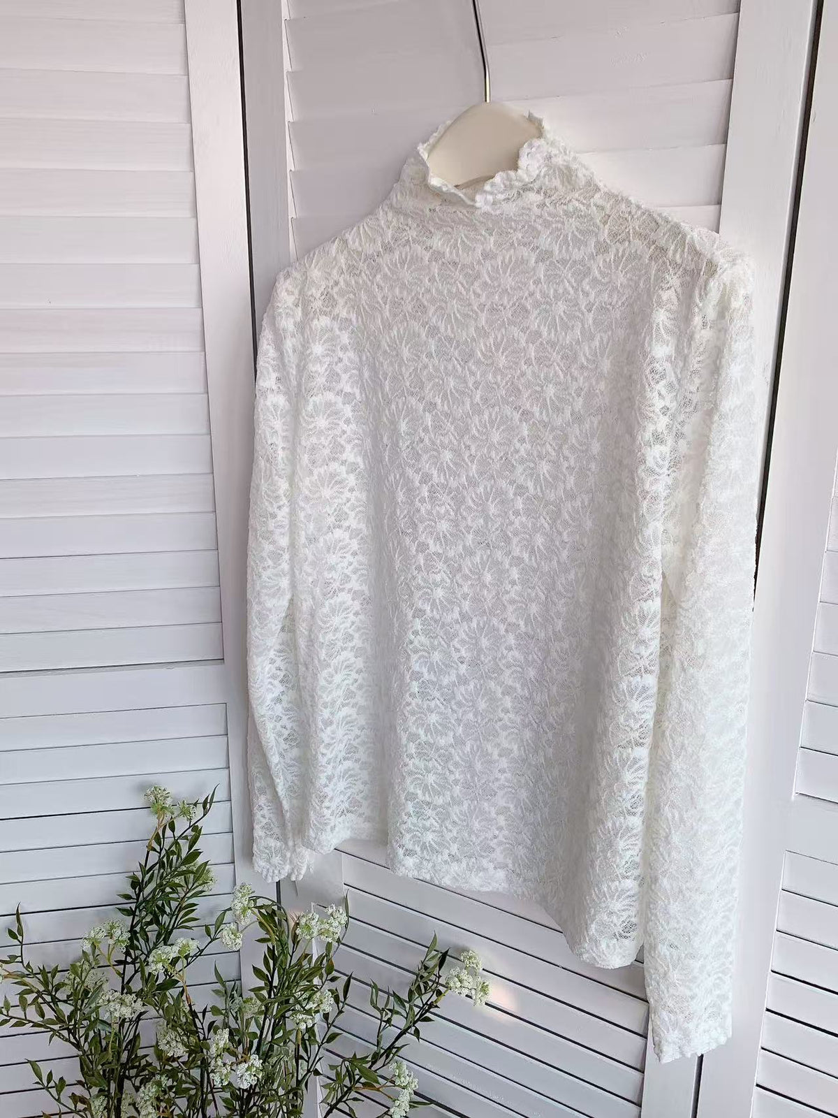 HELLO MILK TEE- 85705 蕾絲上衣