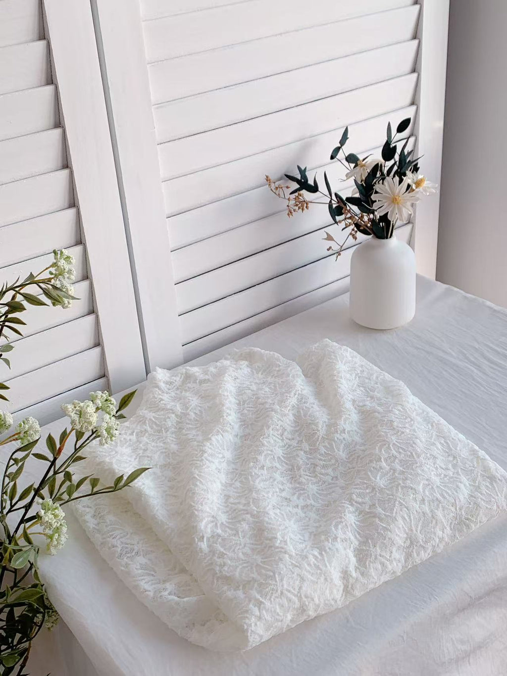 HELLO MILK TEE- 85705 蕾絲上衣