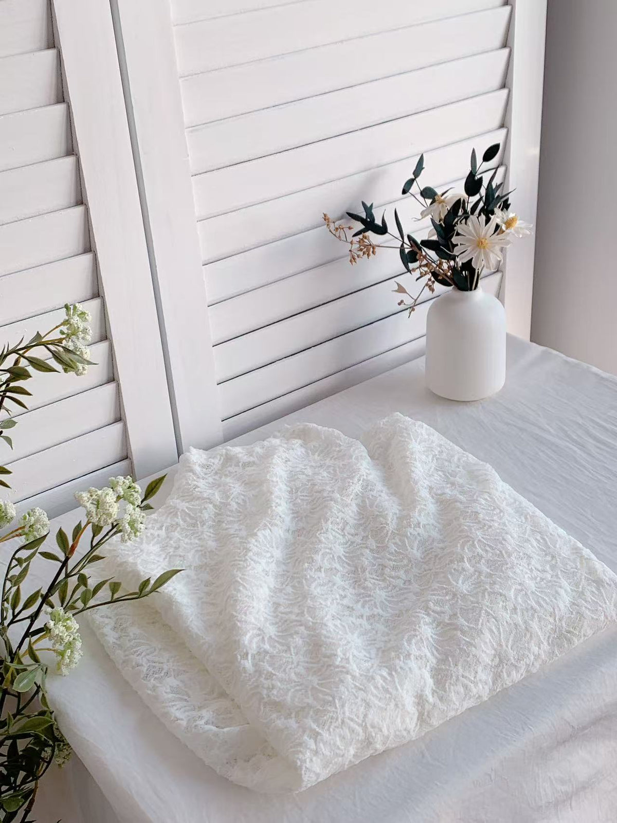 HELLO MILK TEE- 85705 蕾絲上衣