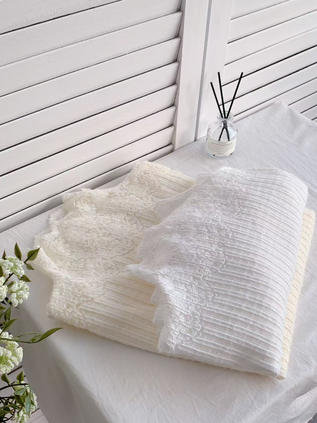 HELLO MILK TEE- 85710 拼接上衣