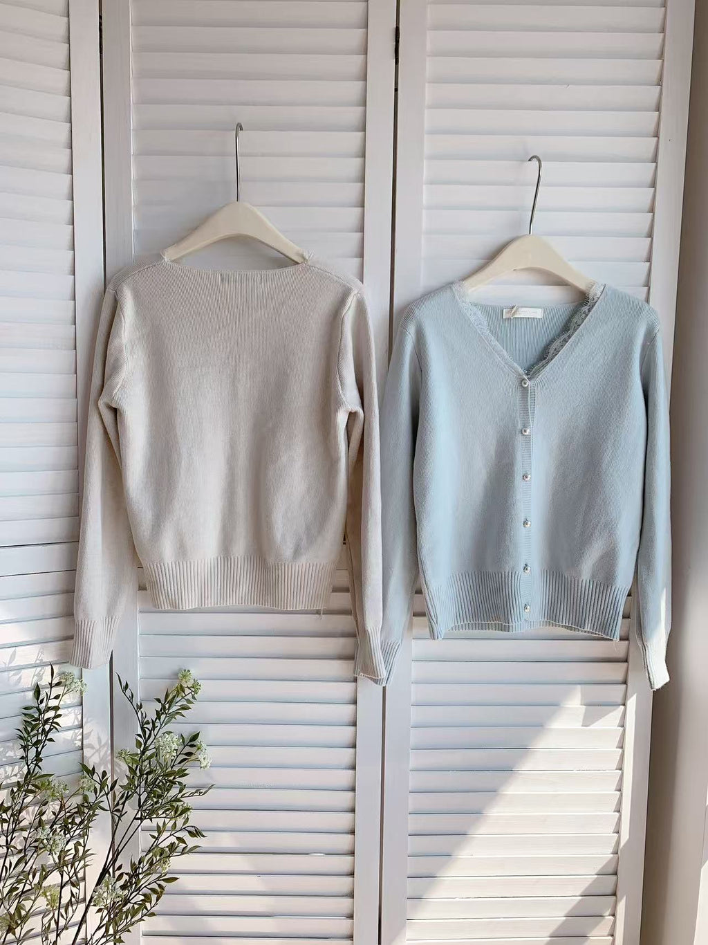 HELLO MILK TEE- 85725 蕾絲開衫