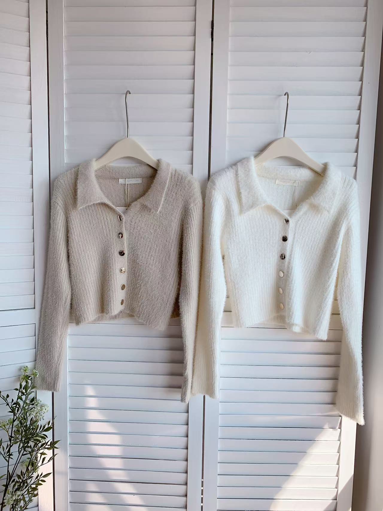 HELLO MILK TEE- 85677 翻領毛衣